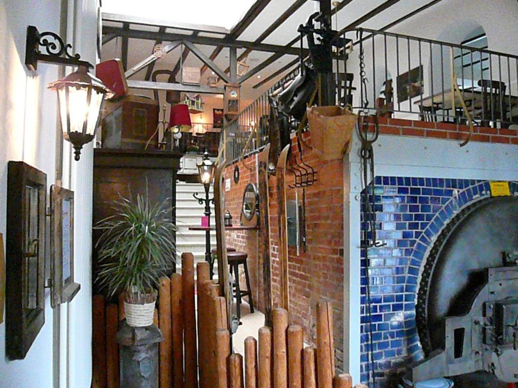 Hotel An Der Alten Porzelline Neuhaus am Rennweg Bagian luar foto